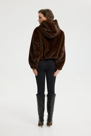 Siena faux fur dark brown. Sztuczne futro Siena ciemnobrązowe.